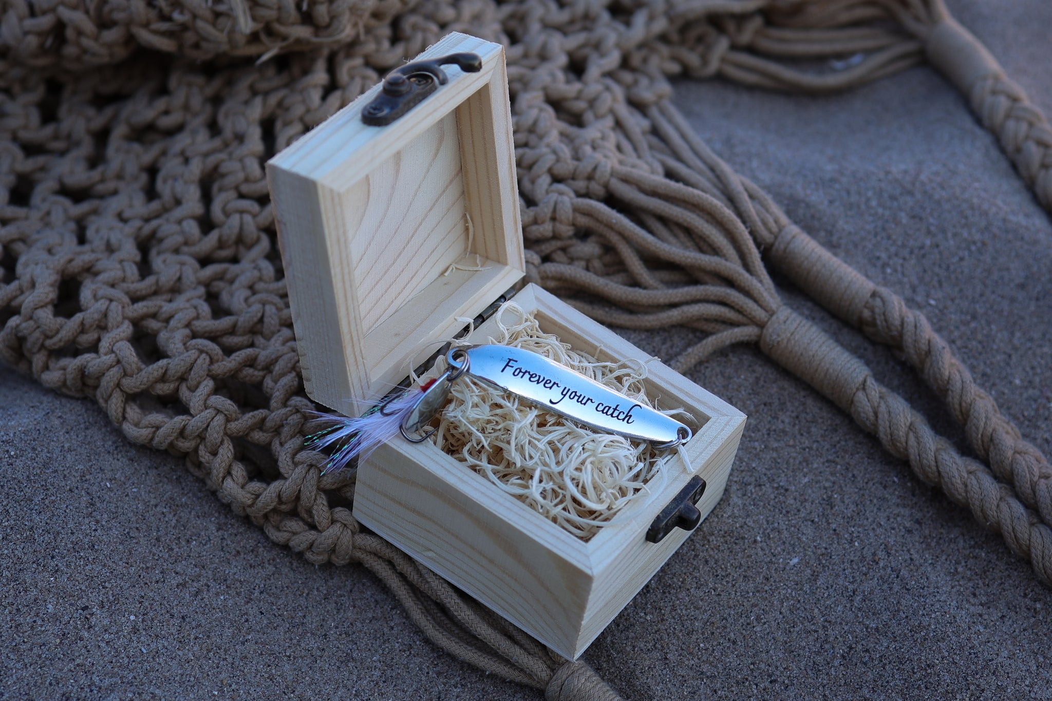 Personalized Engraved Fishing Lure Gift – Custom Message Keepsake for