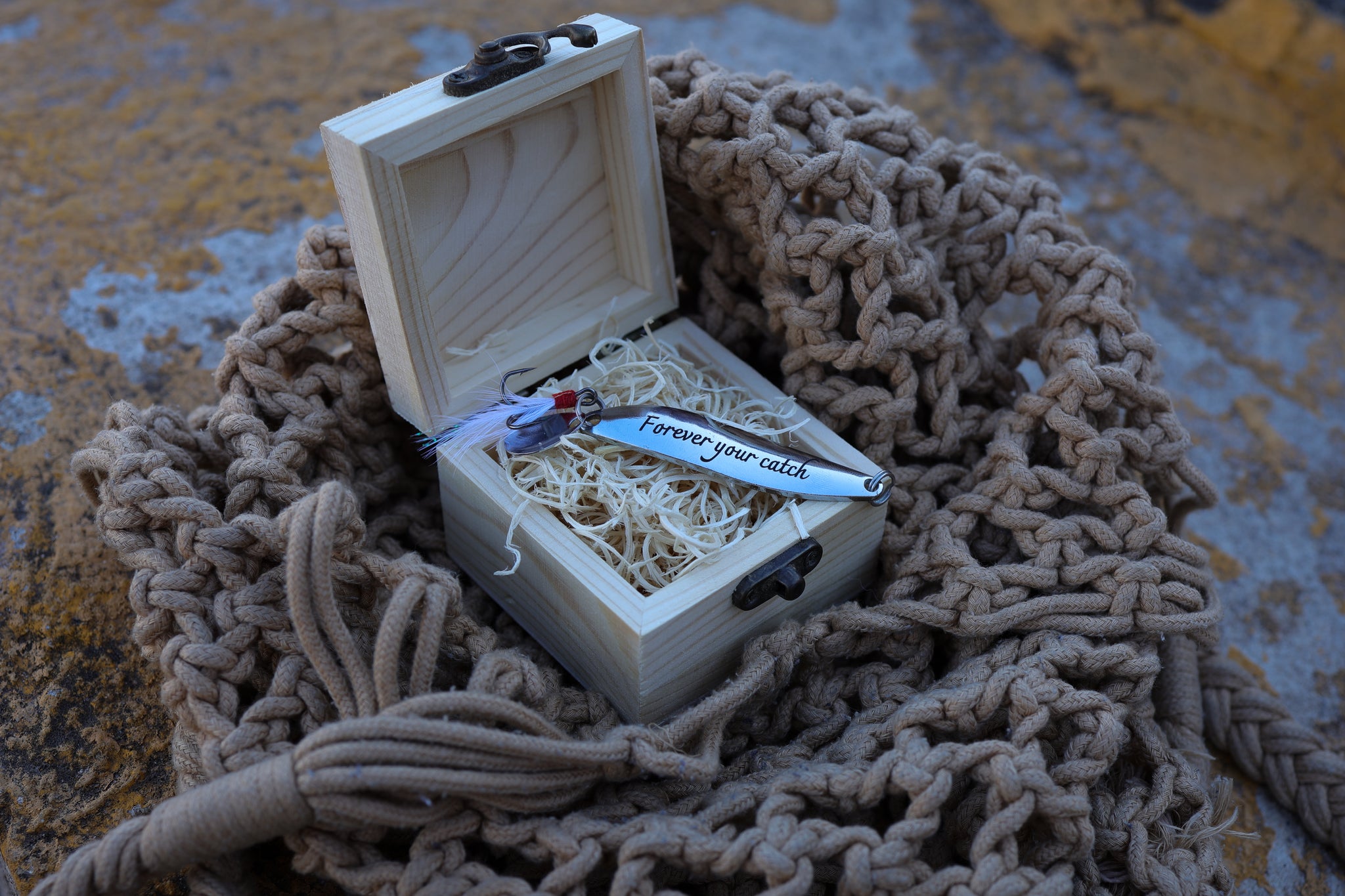 Personalized Engraved Fishing Lure Gift – Custom Message Keepsake for