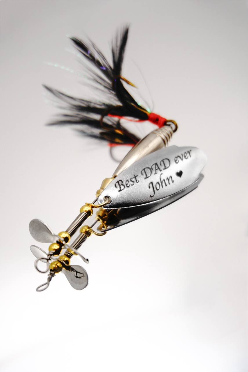 Personalized Engraved Fishing Lure Gift – Custom Fisherman Keepsake in